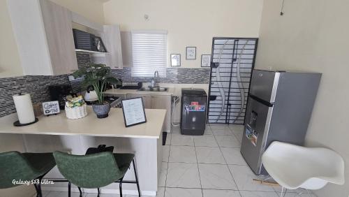 مطبخ أو مطبخ صغير في Luxury Stay in Quiet Community