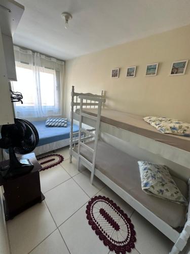 Postel nebo postele na pokoji v ubytování Sobrado em Shangrila! 50M do mar