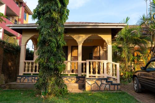 Fotografie z fotogalerie ubytování Modern Oasis 5 Mins to Acacia Mall CJs and Padel v destinaci Kampala