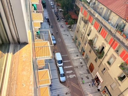 Район апартаментов/квартиры или близлежащий район