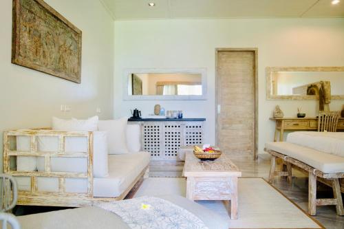 Η κουζίνα ή μικρή κουζίνα στο Dhauteya Villa