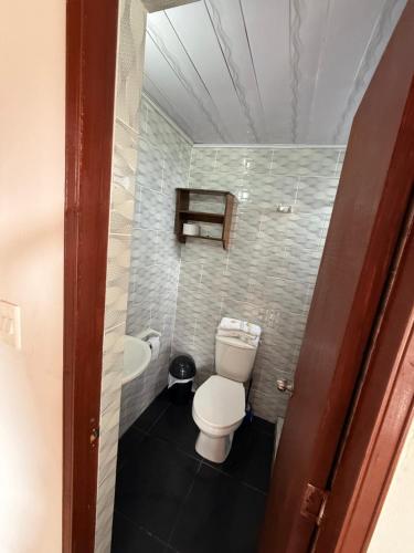 Phòng tắm tại Cabañas Casa Campo Guatavita