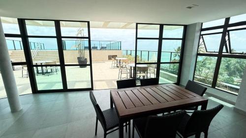 Ban công/sân hiên tại Portal dos Mares Tamandaré Carneiros - Premium