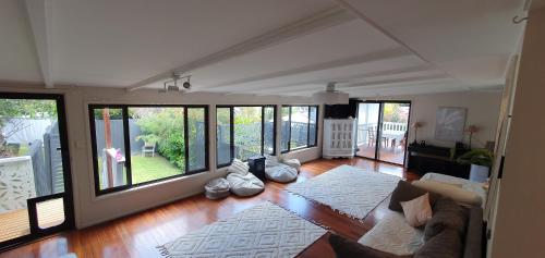 Et opholdsområde på Green Oasis with Sea Breeze