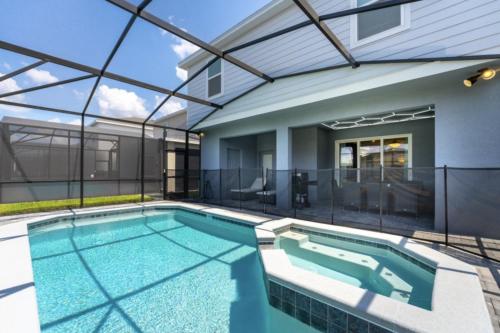 Φωτογραφία από το άλμπουμ του New 2025 Bambi Orlando Pool Vacation Home σε Clermont