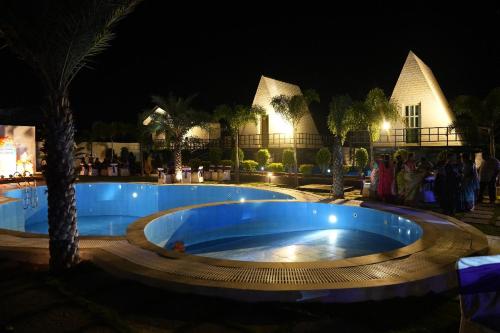 Swimmingpoolen hos eller tæt på mizzu