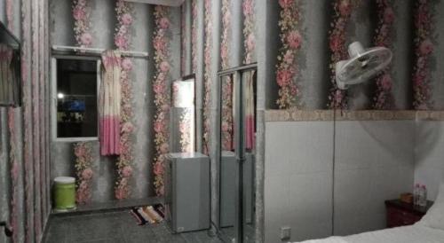 Ένα μπάνιο στο Unique Hotel