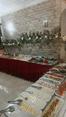 Jídlo v hotelu nebo okolí