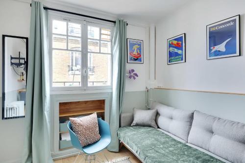 Et opholdsområde på Parisian cocoon for 2 in Batignolles - 17th ard