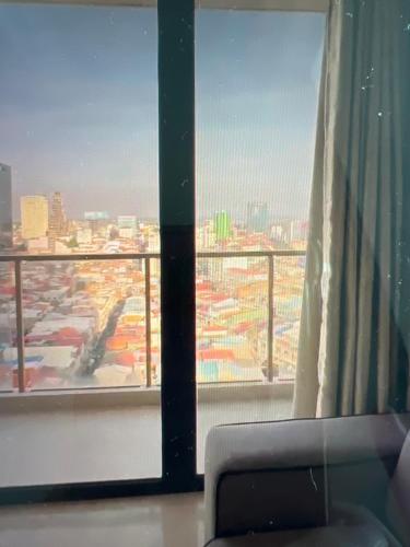 Zona d'estar a Skyline condo