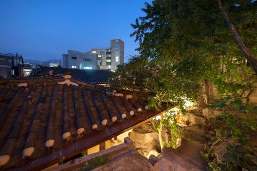 Φωτογραφία από το άλμπουμ του Side Hanok Residence στη Σεούλ