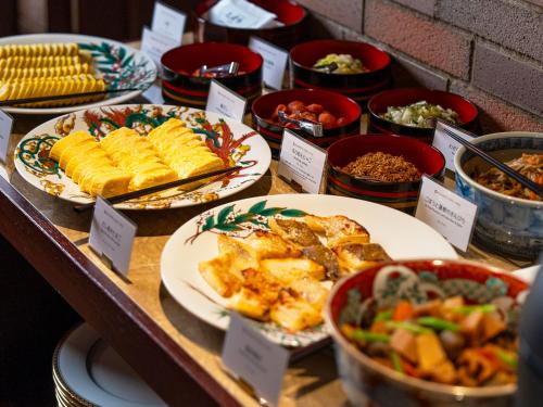 Jídlo v hotelu nebo okolí