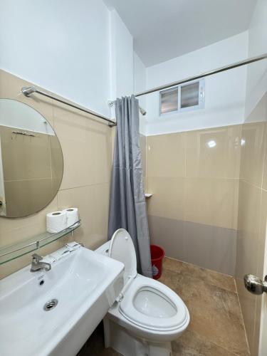 Un baño de Seashore Inn