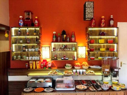 Jídlo v hotelu nebo okolí