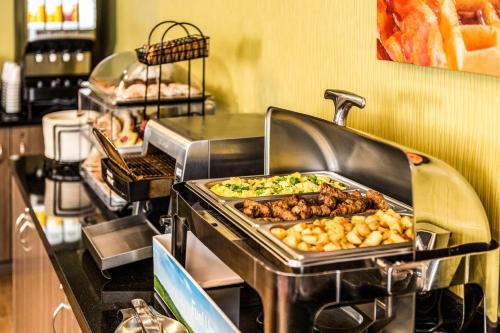 Jídlo v penzionu – hostince nebo okolí