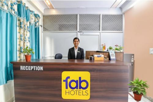Ο χώρος του λόμπι ή της ρεσεψιόν στο FabHotel Supreme Stay