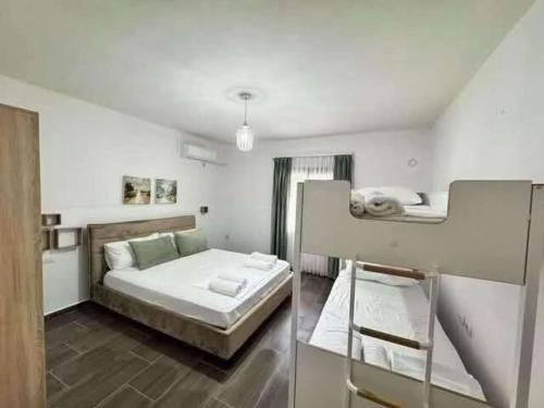 Kaja Apartments