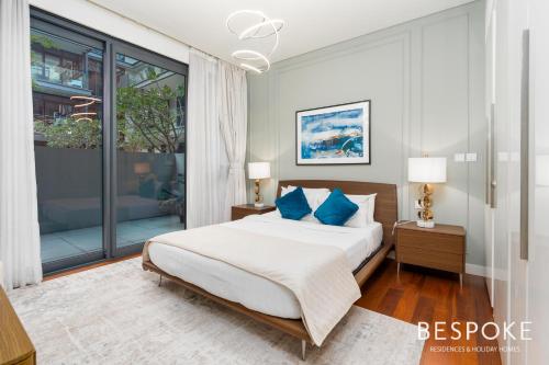 Bespoke Holiday Homes - 2BR plus Kids room in City Walk with Direct Pool Access