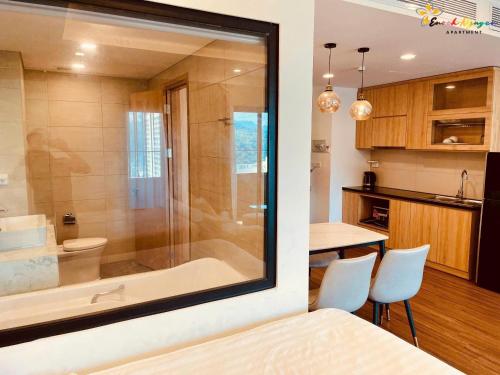 Η κουζίνα ή μικρή κουζίνα στο Quy Nhon FLC seatower cosy apartment