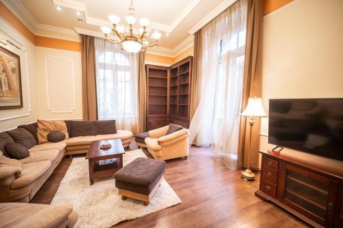 Deák Apartment City Center