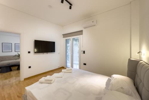AtheNeon Deluxe Suite