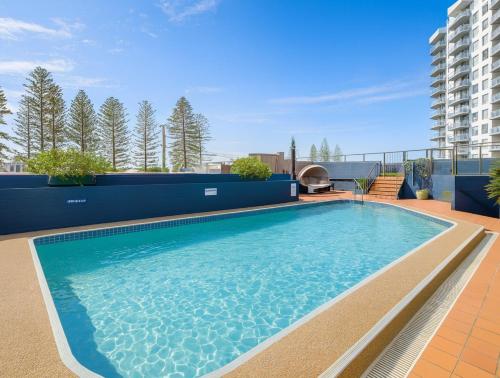 Бассейн в Alexandra Beach Resort или поблизости