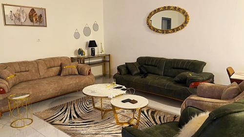 Le Prestige Appartement à Oloumi