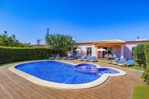Villa Bolina by Villa Plus