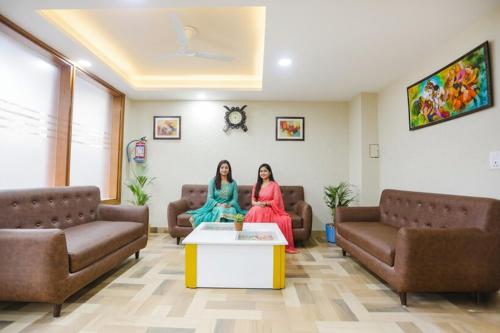 Χώρος καθιστικού στο FabHotel Signature Inn I