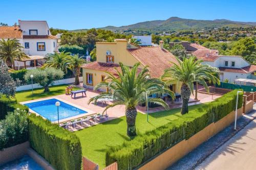 Villa Elefante by Villa Plus
