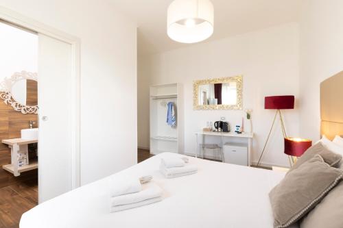 Η κουζίνα ή μικρή κουζίνα στο Mapi’s Rooms