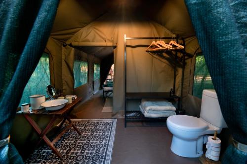 Koupelna v ubytování Nkula Camp - Pafuri Walking Safari's