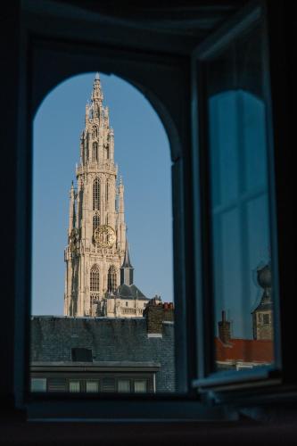 Foto A Place Antwerp - Boutique Suites & Flats - Vrijdagmarkt 18 5
