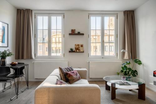 Foto A Place Antwerp - Boutique Suites & Flats - Vrijdagmarkt 18 2