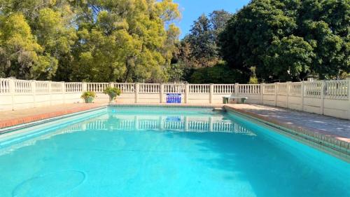 Fotografie z fotogalerie ubytování Villa Thabiso twin bed with pool access - 2087 v destinaci Bulawayo