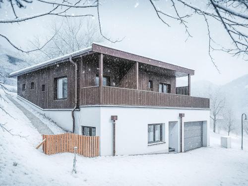 Apartment Schanzlbichl-1 by Interhome