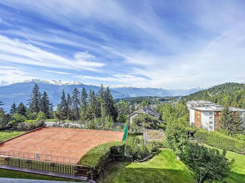 Apartment Cransalpin Apt- 28 - Secteur 1 by Interhome