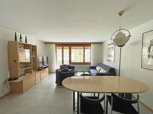 O bucătărie sau chicinetă la Apartment Blumenweg 2-1 by Interhome