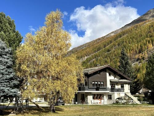 Nespecifikovaný výhled na hory nebo výhled na hory při pohledu z apartmánu