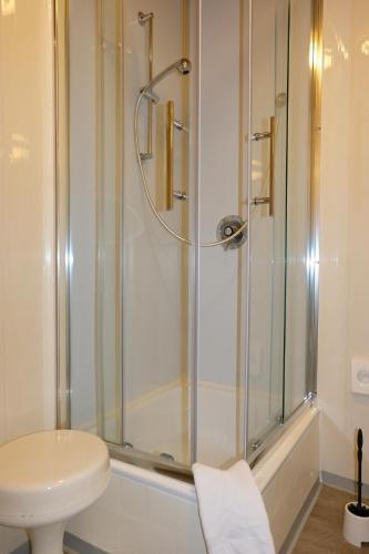 Ένα μπάνιο στο Zum Weissen Lamm