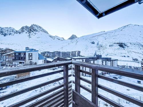 Studio Le Curling B - Val Claret-44 by Interhome
