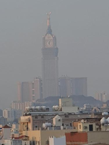 Fotografie z fotogalerie ubytování Alkhuzama Apartment v Mecce