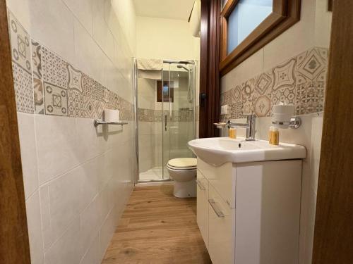 Camera matrimoniale indipendente con bagno privato