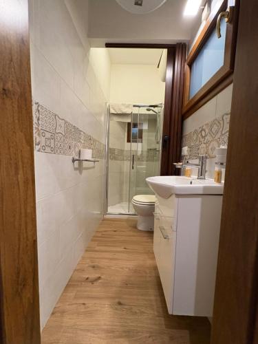 Camera matrimoniale indipendente con bagno privato