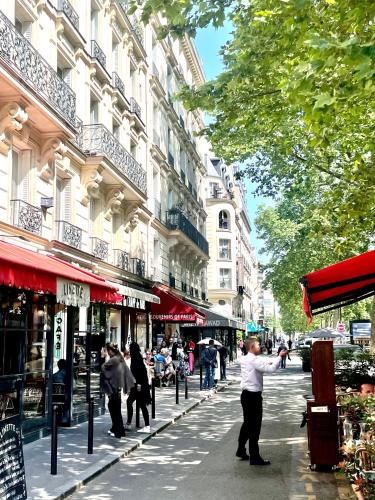 GUSTAVE - Charming Eiffel Tower Appartement - photo 17