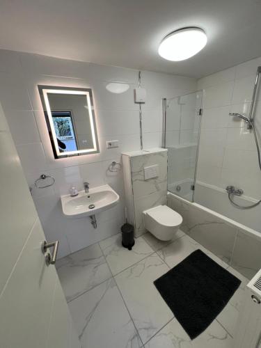 Koupelna v ubytování Bungalow near by Playmobil and fair Nuremberg