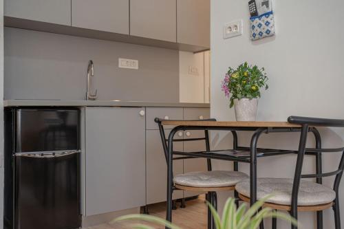 Comfy studio apartment for two