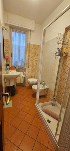 Koupelna v ubytování casa vacanze il girasole Sanremo