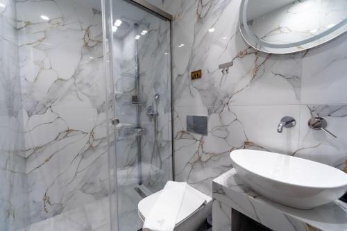Eva's Suite in the Centre - Manso Suites