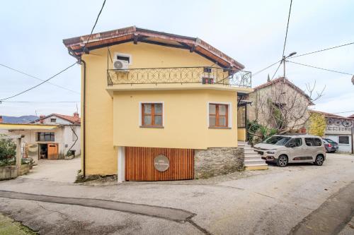 Holiday Home Pr'Lukčevih with 4 Bedrooms & Indoor Sauna